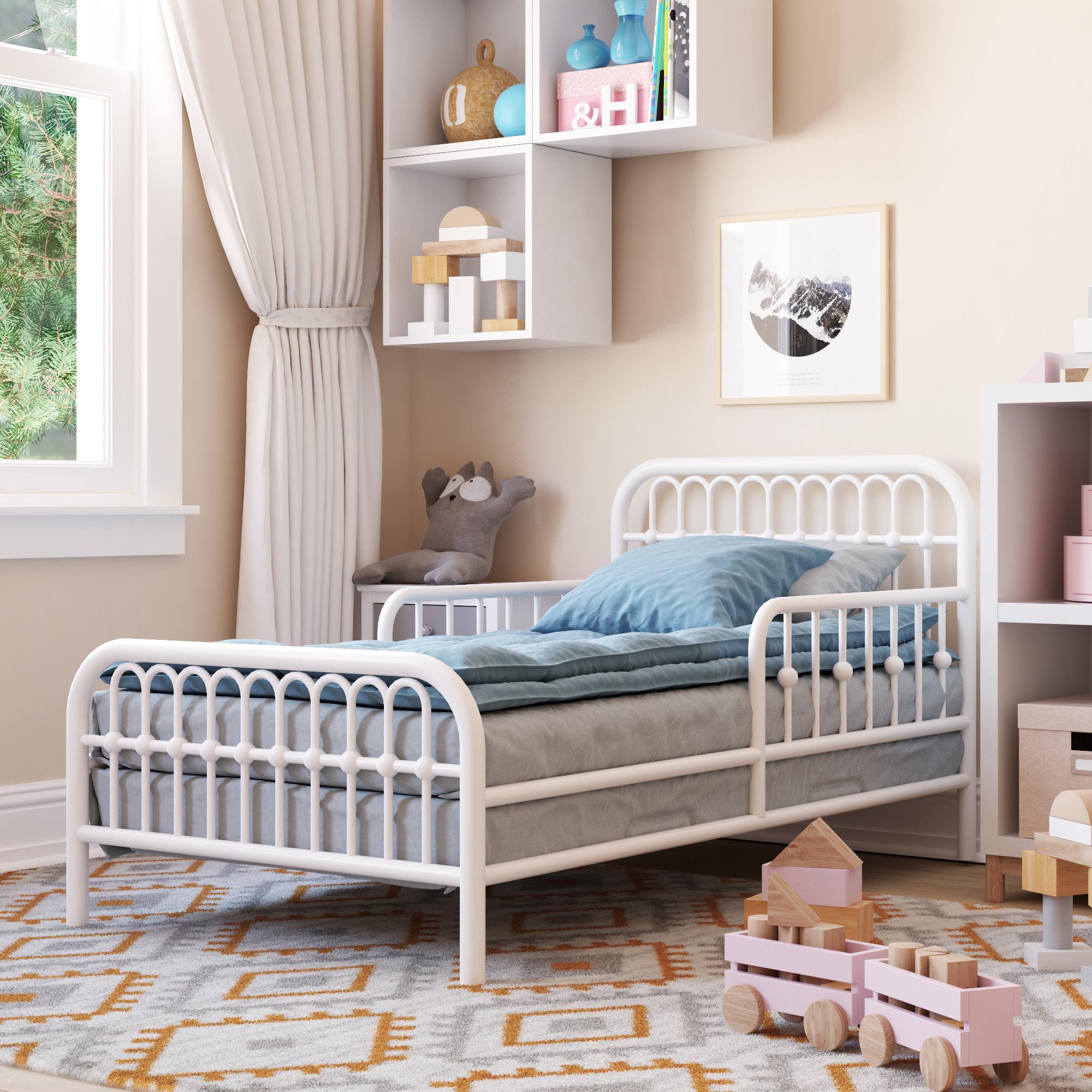 Little Seeds Monarch Hill Ivy Metal Toddler Bed - White