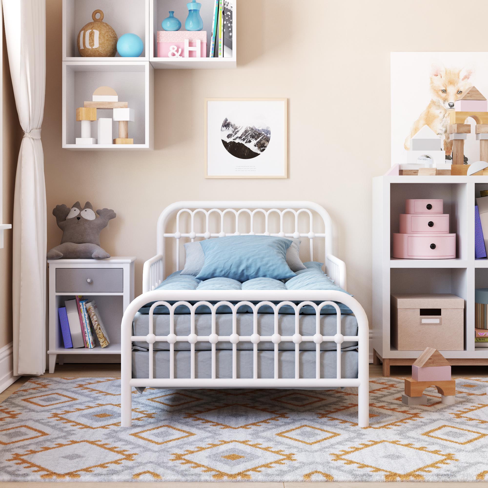 Little Seeds Monarch Hill Ivy Metal Toddler Bed - White